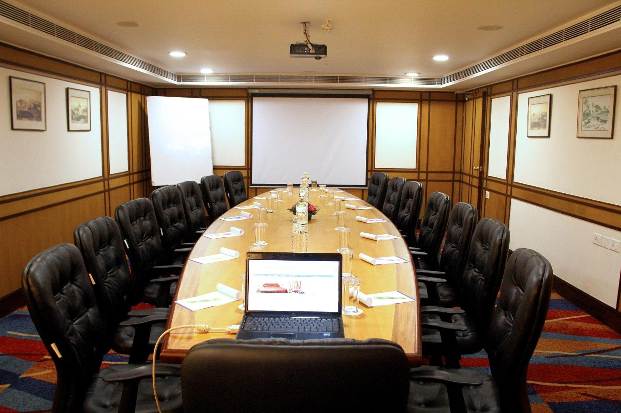 Gokulam Park Hotel Kochi Luaran gambar